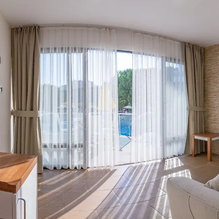 Ponz Κουσάντασι