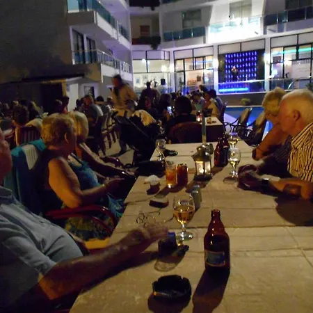Ponz Hotel Kusadasi