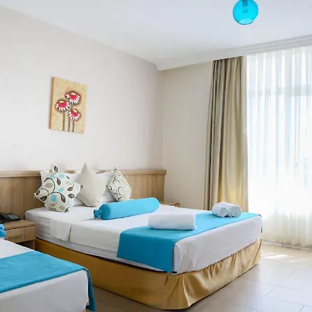 Ponz Hotel Kusadası