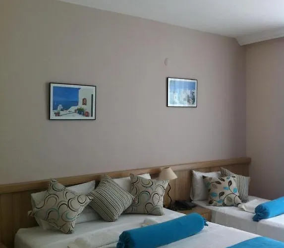 Ponz Otel Kuşadası